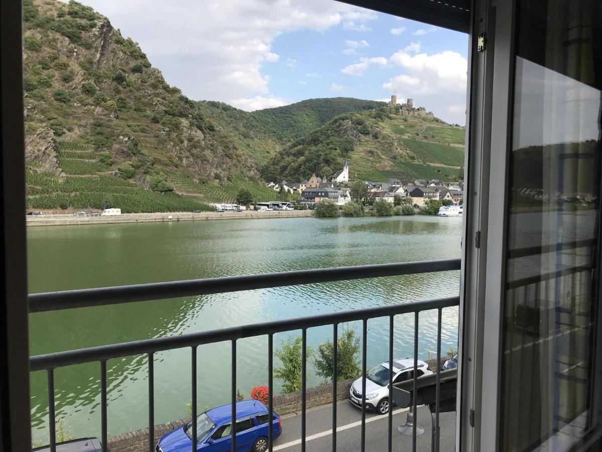 Ferienwohnung Bio-Ferienweingut Leyendecker Kattenes Exterior foto