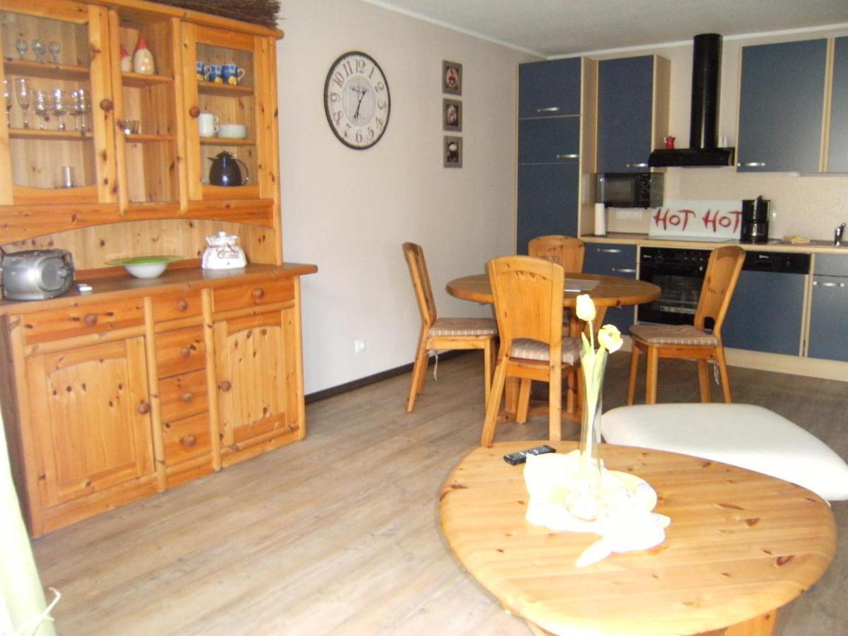 Ferienwohnung Bio-Ferienweingut Leyendecker Kattenes Exterior foto