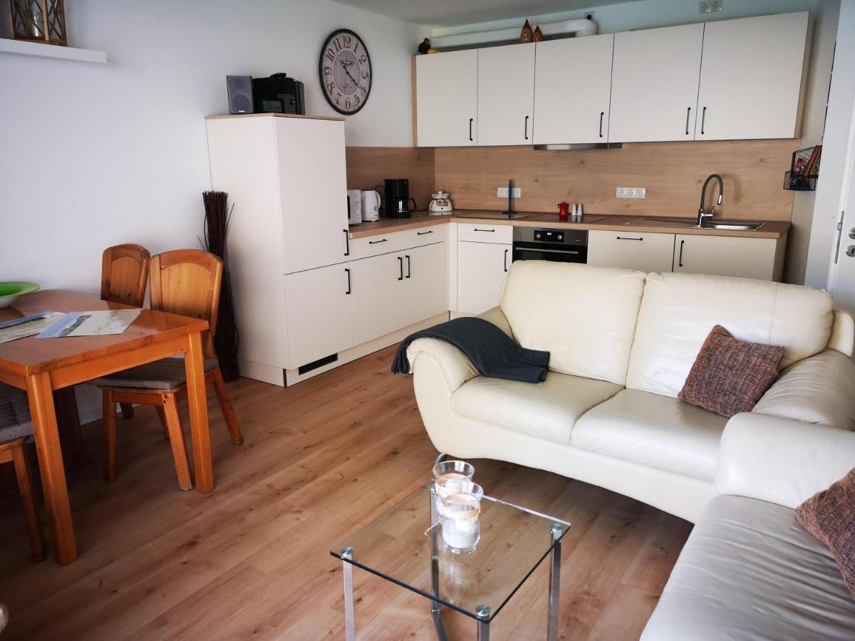 Ferienwohnung Bio-Ferienweingut Leyendecker Kattenes Exterior foto